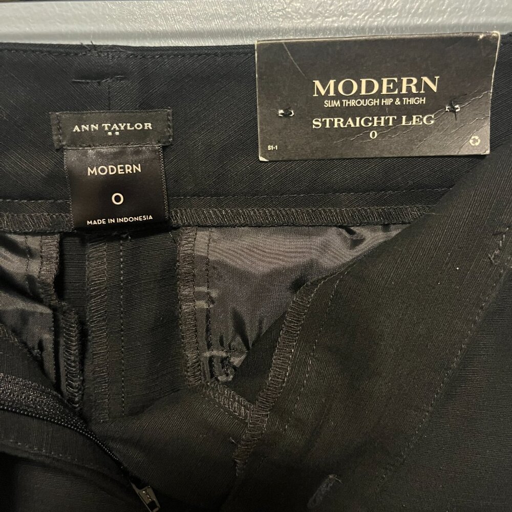Ann Taylor Modern Straight Leg Pants Black Size 0 NWT Tailored Office - Picture 3 of 14